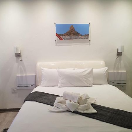 Joy Guest House-seapoint Maseru Extérieur photo