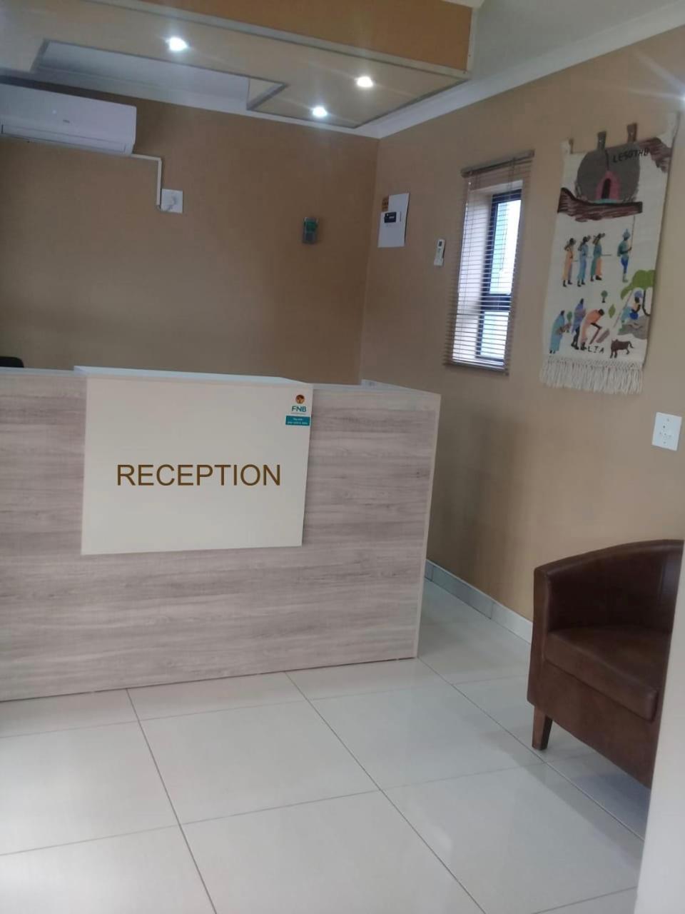 Joy Guest House-seapoint Maseru Extérieur photo